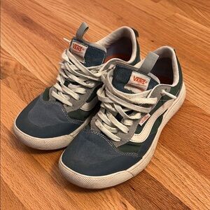 Vans Ultra Range EXO